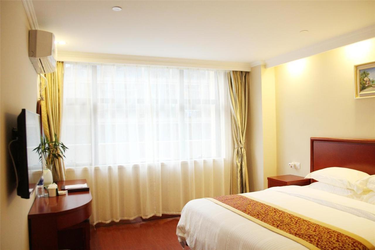 Greentree Inn Wuxi Huishan District Yangshan Town Jiayang Life Plaza Business Hotel Цзясін Екстер'єр фото